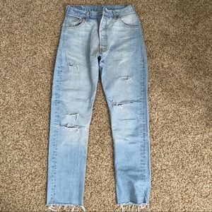 • vintage distressed Levi 501’s •
